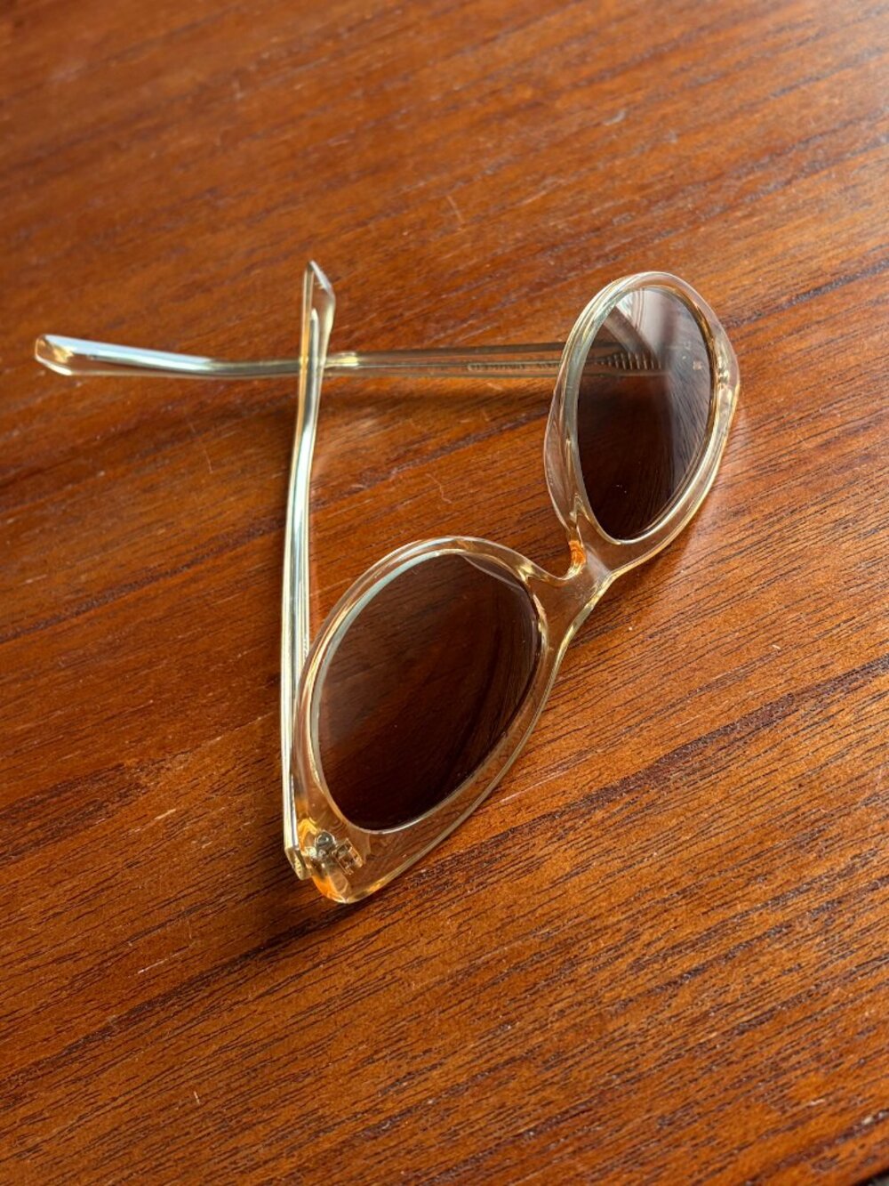WARBY PARKER TILLEY 665 52/19/145 BEIGE CRYSTAL W/ BROWN LENS SUNGLASSES
